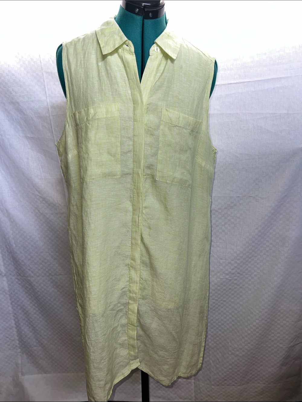 Chico's 100% Linen Sleeveless Button-Front Tunic in Light Lime
